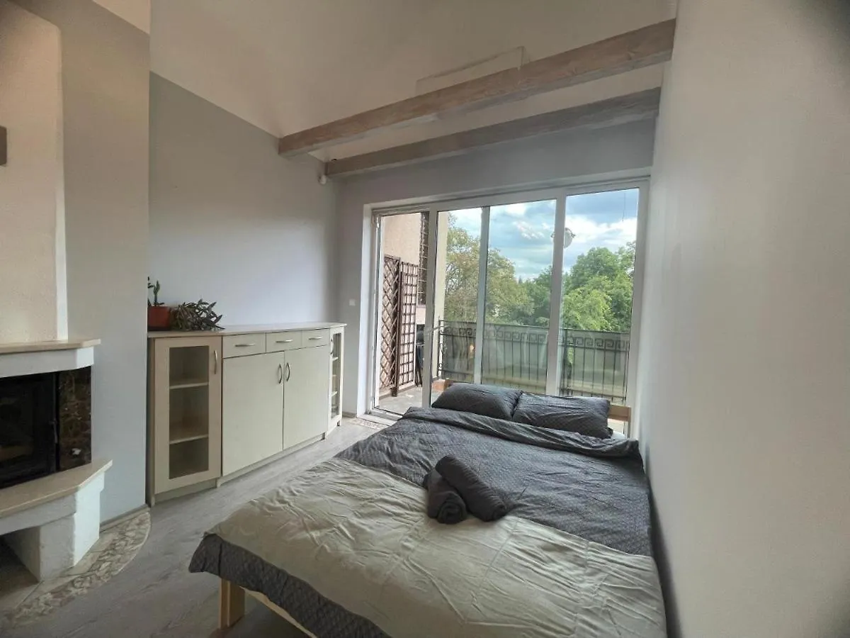 Gallery Room - Charming Place, 15 Minutes To Gdansk Old Town & 5 Minutes To Seaside
